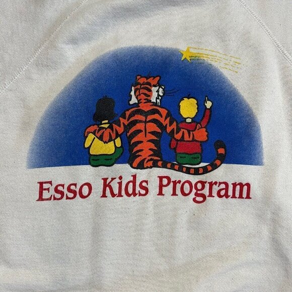 Vintage Esso Oil Crewneck Hanes Sweatshirt Esso Kids Program Size XL White - Picture 4 of 8